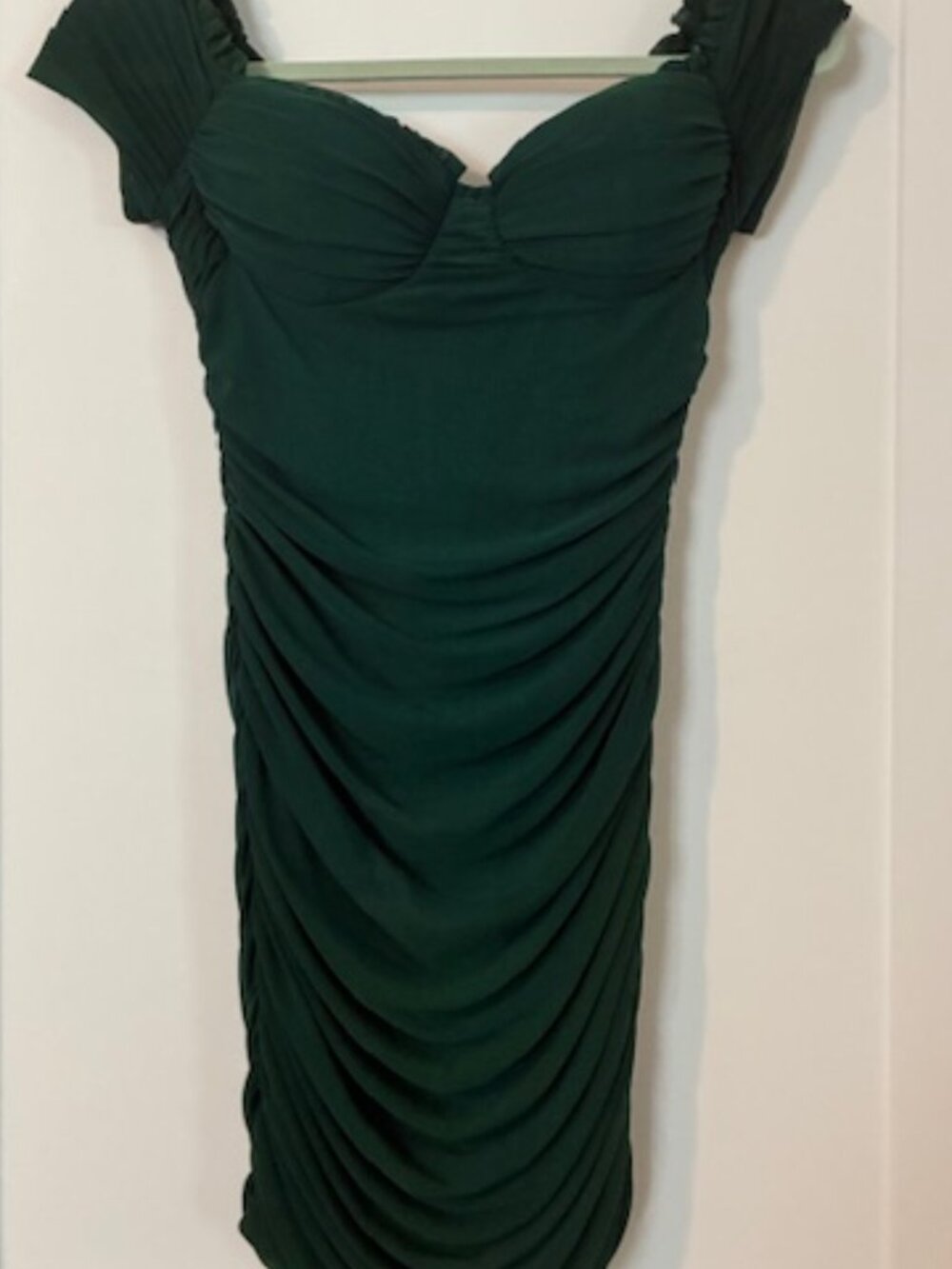 Windsor Emerald Green Shirred Cap-Sleeved Dress - Medium